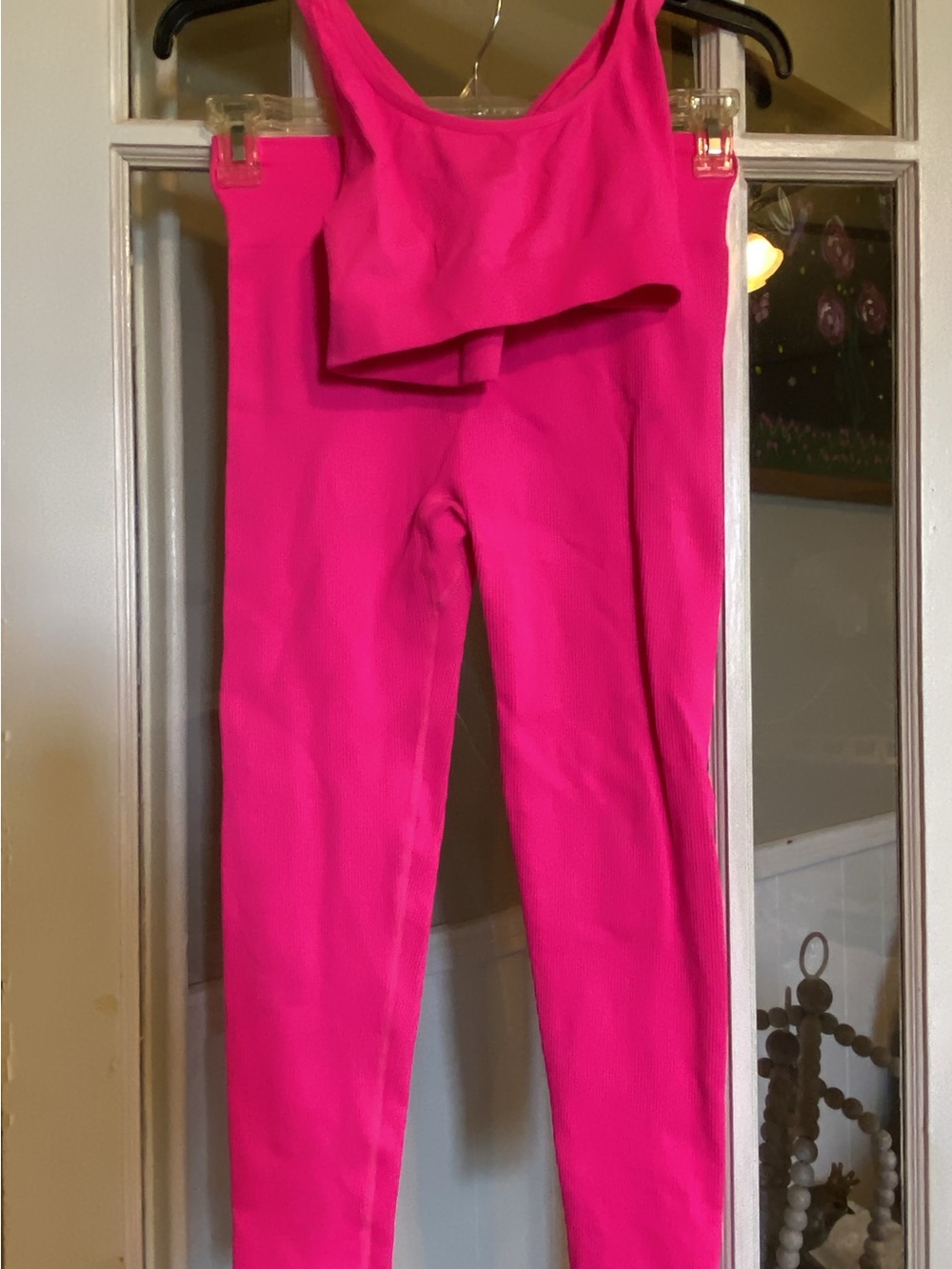 Women’s Hot Pink Stretch Leggings